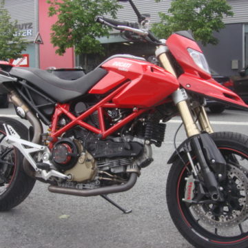 Hypermotard 1100s