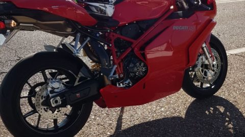 Ducati 749